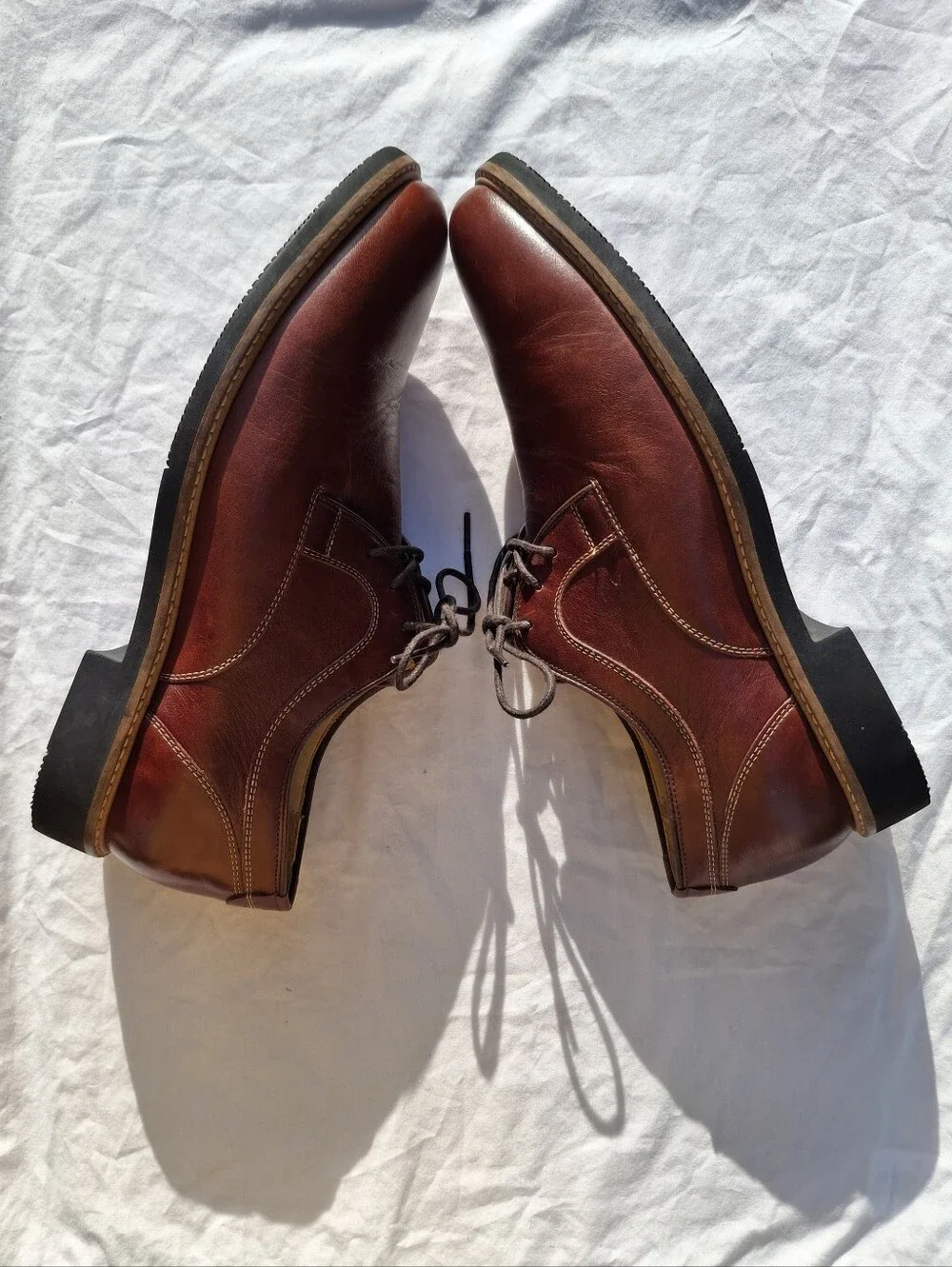 Johnston & Murphy Men's Barlow Plain Toe Derby Style Brown Leather Oxfords 9.5
